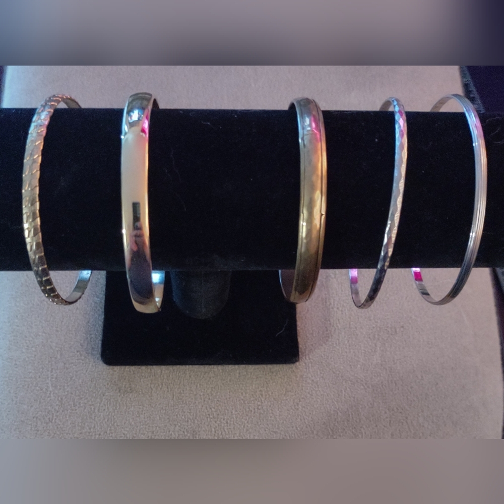 Five Bangle Bracelets. Two Goldtone, Two Silverto… - image 1